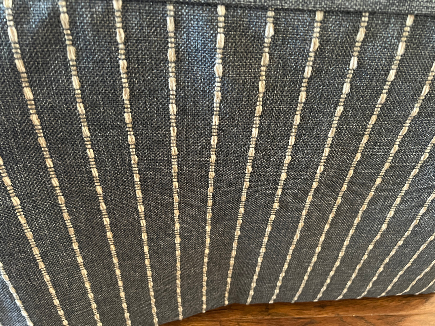 Modern Farmhouse Ottoman
