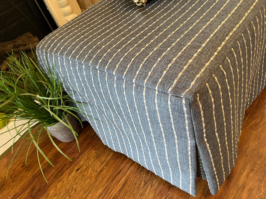 Modern Farmhouse Ottoman