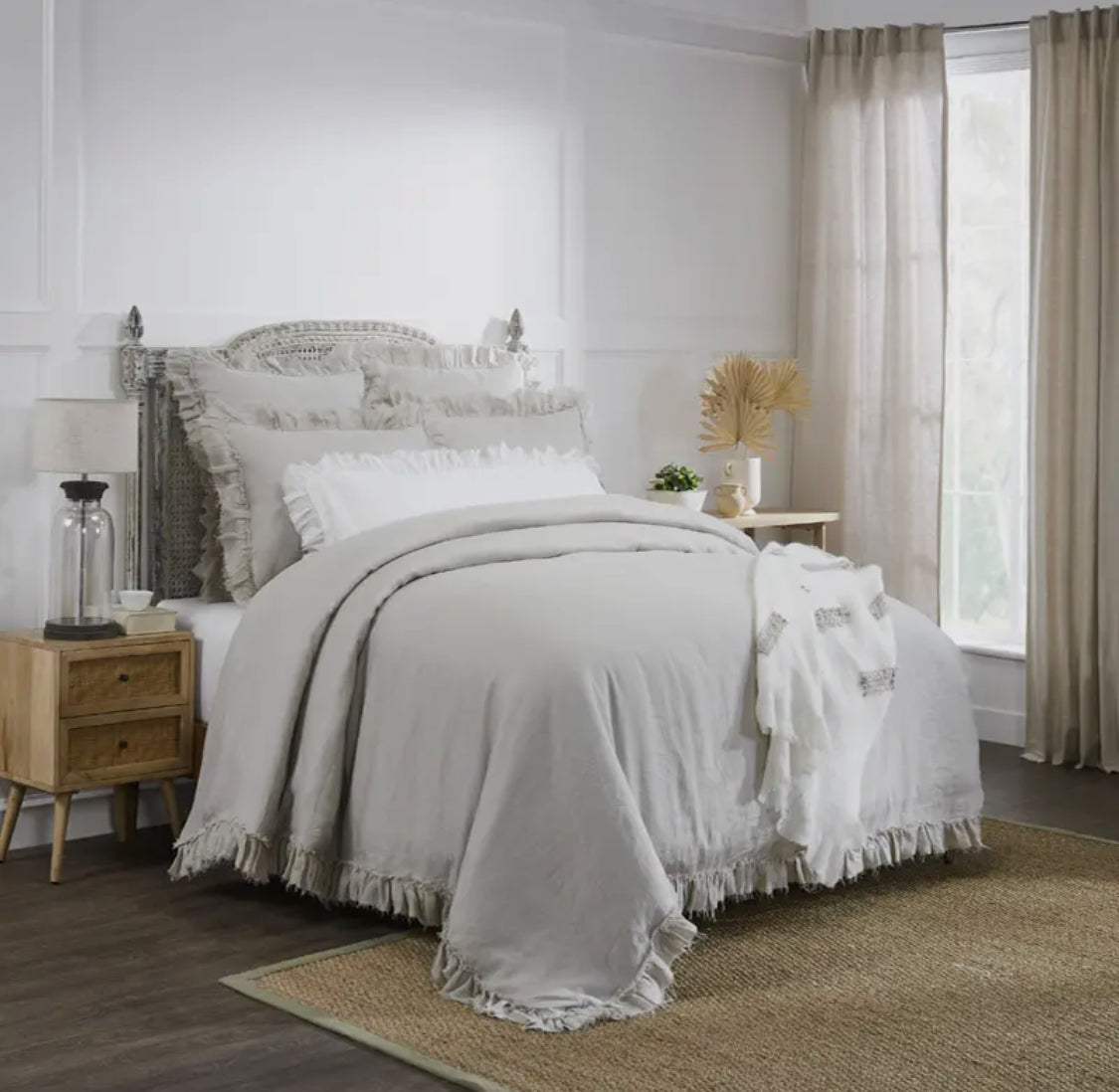 Belgian Linen Ruffle Duvet Cover