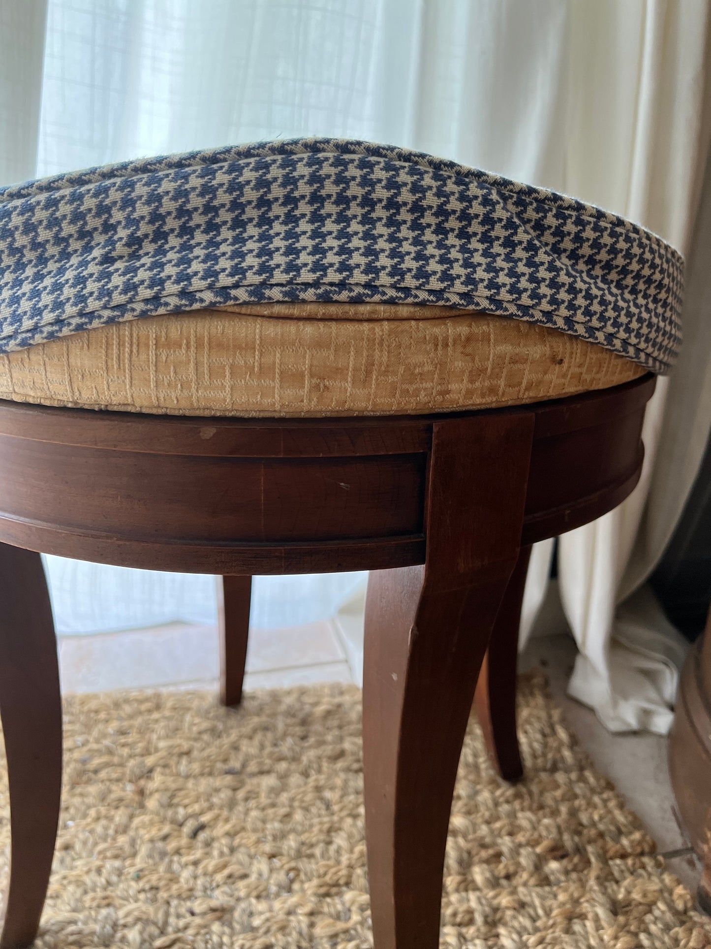 Fitted Ottoman Cap Slipcover